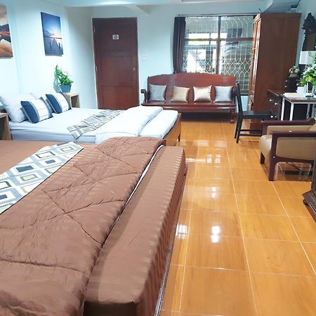 297 Nature Residence Банкок Стая снимка