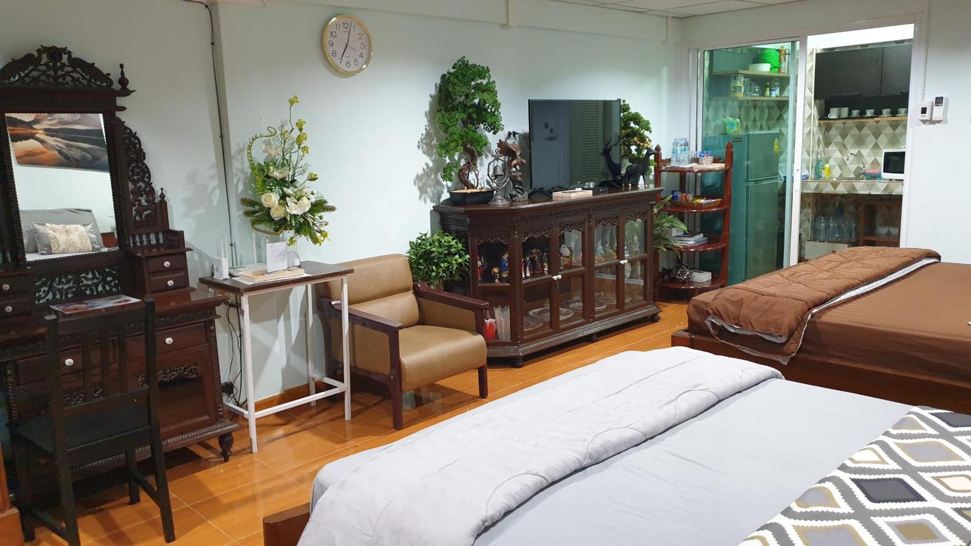 297 Nature Residence Банкок Стая снимка